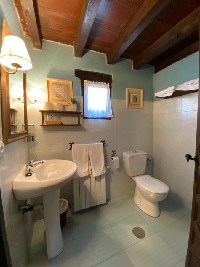 Casa Rural Dos Reales San Cristobal de Boedo Екстериор снимка