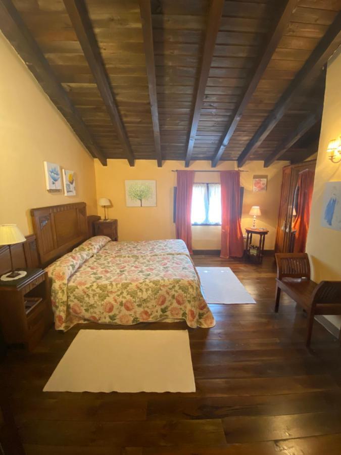 Casa Rural Dos Reales San Cristobal de Boedo Екстериор снимка
