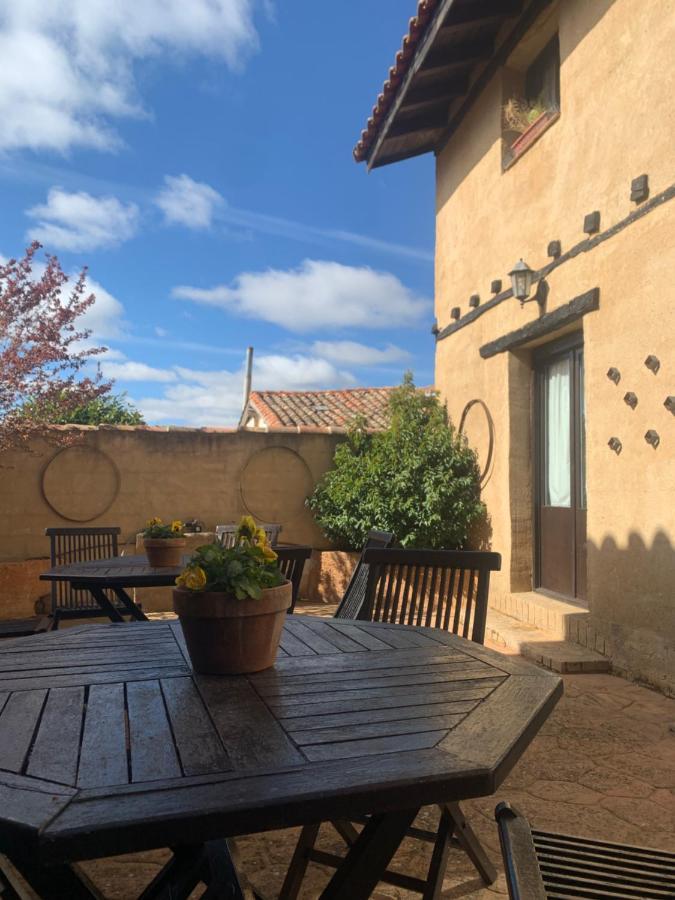 Casa Rural Dos Reales San Cristobal de Boedo Екстериор снимка